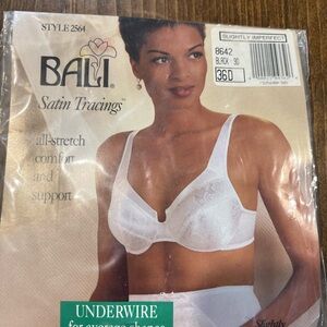 Bali Satin Tracings Underwire Bra - Black
